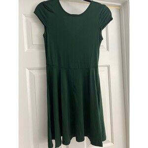 Womens New Never Worn Laughido Green Fit and Flare Dress Size Small